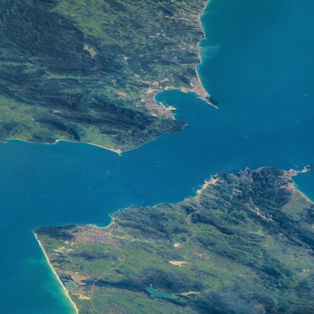 El Estrecho de Gibraltar. Foto 3 de mayo 2016 NASA Astronauta Jeff William